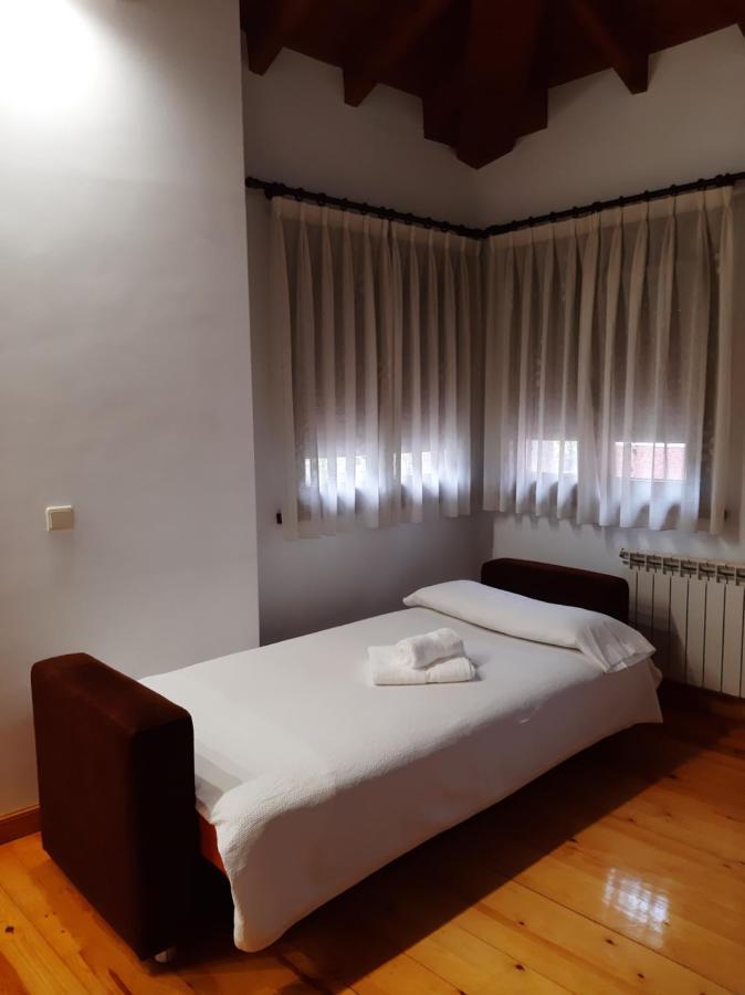El Puentin Del Sella Con Wifi Y Parking Gratuito Apartment Onís Exterior foto