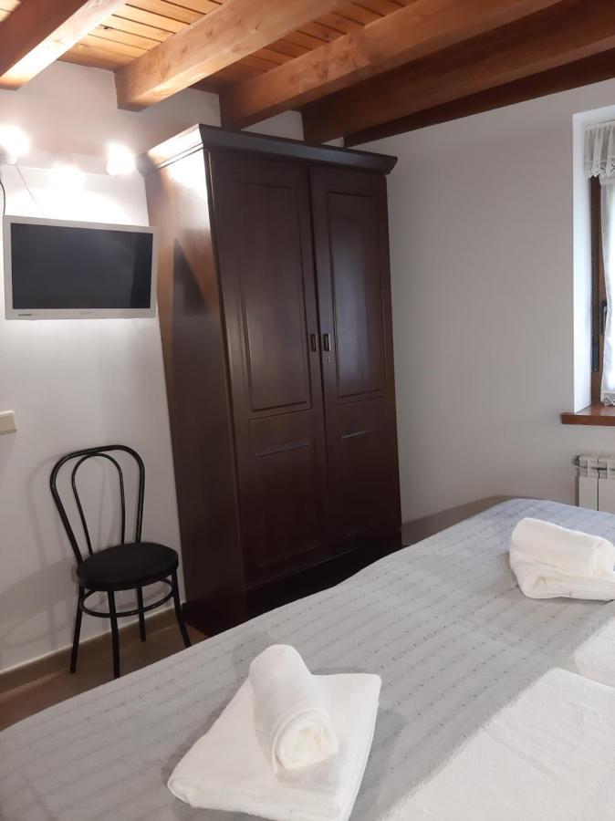 El Puentin Del Sella Con Wifi Y Parking Gratuito Apartment Onís Exterior foto