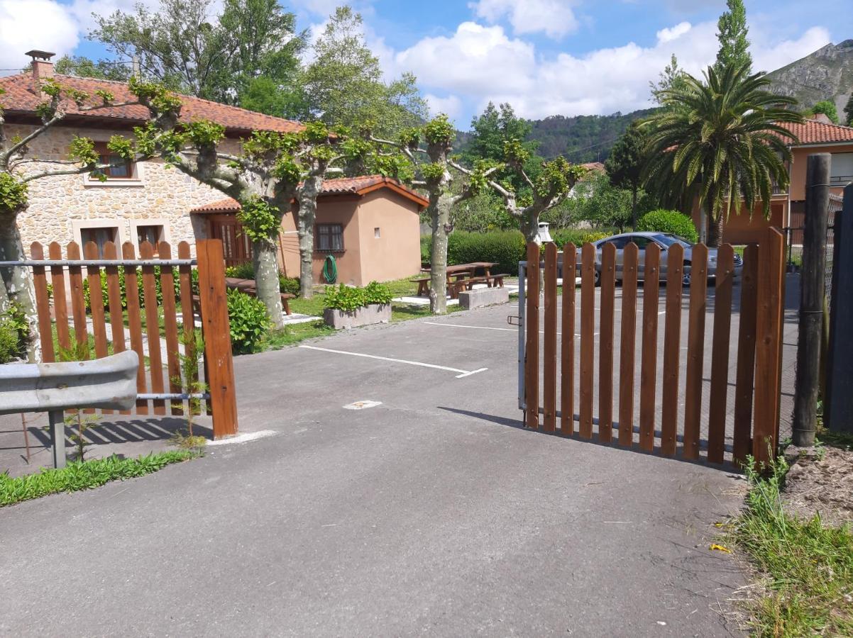 El Puentin Del Sella Con Wifi Y Parking Gratuito Apartment Onís Exterior foto